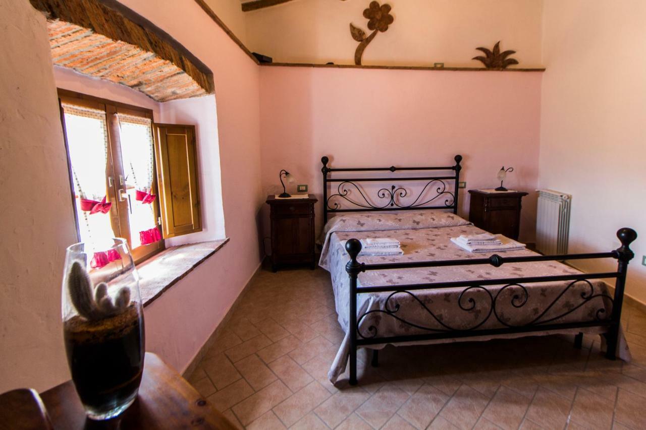 Appartement Le Dame del Borgo à Sassetta Extérieur photo