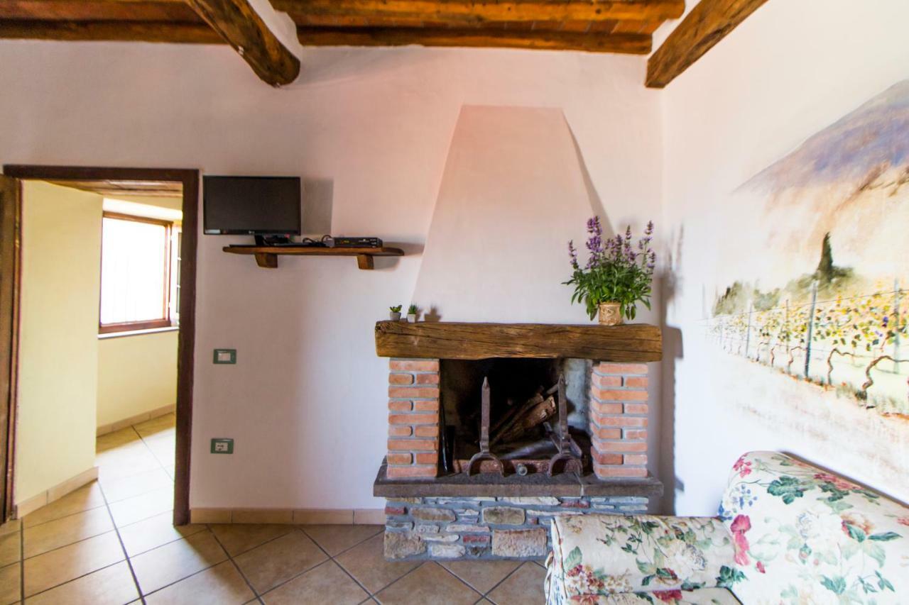 Appartement Le Dame del Borgo à Sassetta Extérieur photo