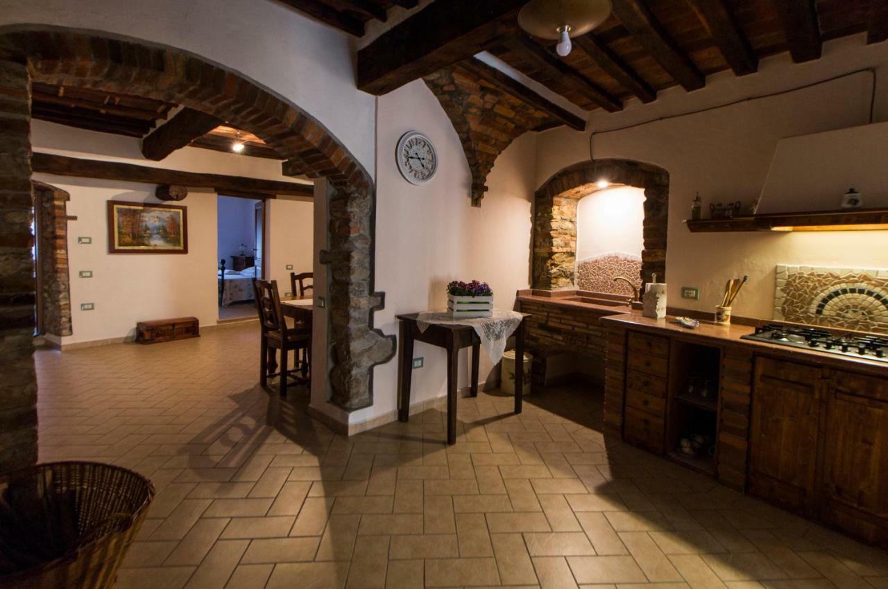 Appartement Le Dame del Borgo à Sassetta Extérieur photo
